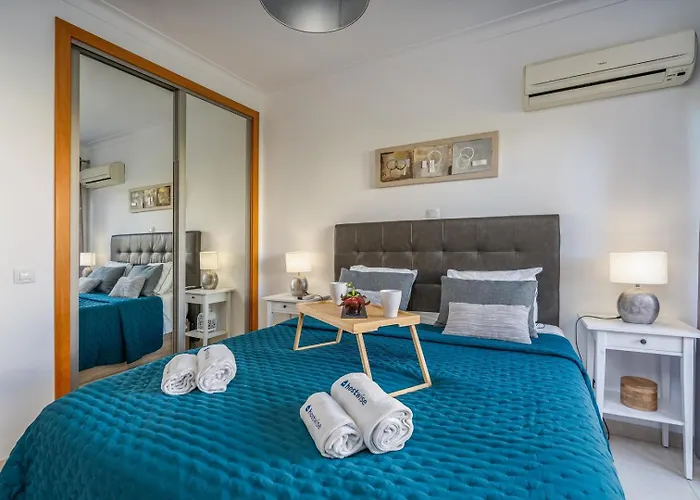 Lejlighed Spacious & Sunny With Pool By Hostwise Portimão